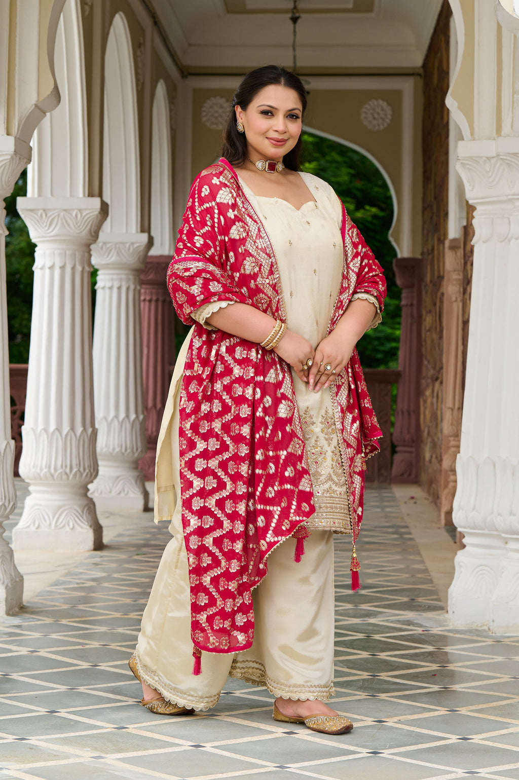 Plus Size Exclusive Regal Ivory Embroidered Kurta Set with Contrast Dupatta